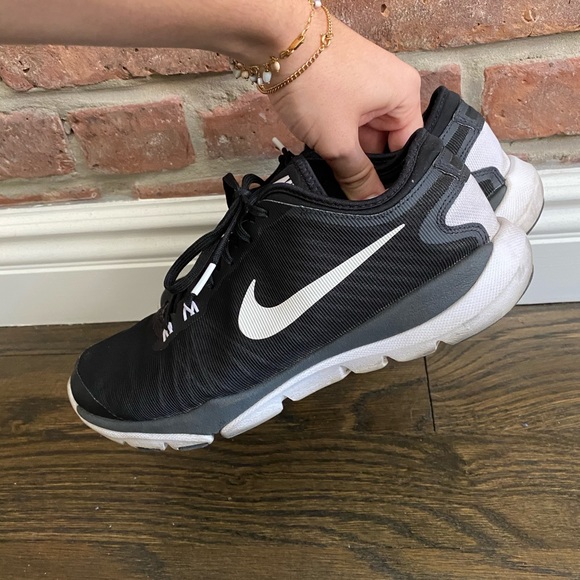 Nike Shoes - Picture 3 of 3